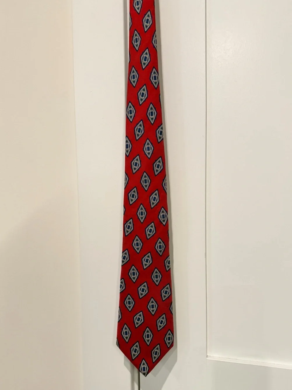 Christian Dior Silk Men's‎ Tie Necktie Red Geometric Made in USA Italy Vintage